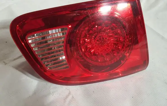 Hyundai Santa Fe Tailgate rear/tail lights 924052B000