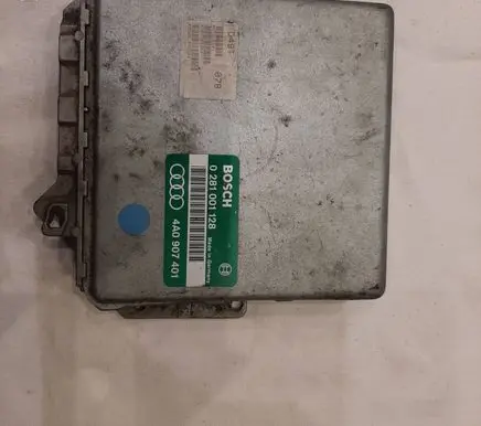 Audi A6 S6 C4 4A Engine control unit/module 4A0907401 0281001128