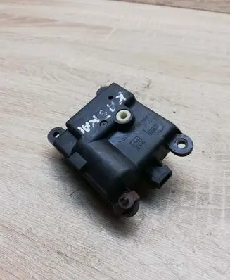Nissan Qashqai Air flap motor/actuator 3K01030840
