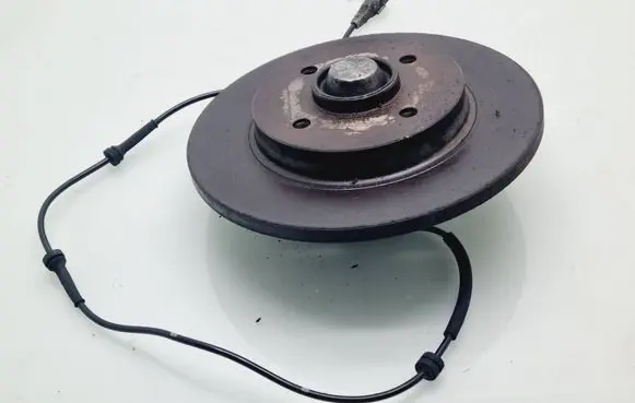Peugeot Partner Rear wheel hub