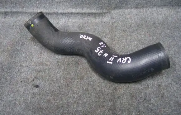 Honda CR-V Intercooler hose/pipe