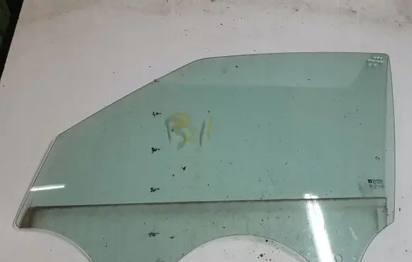 Opel Zafira C Sliding door window/glass 