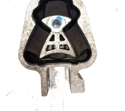 Ford Mondeo MK V Engine mount bracket DS736P082AD