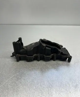 Audi A5 8T 8F Intake manifold ---