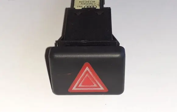 Audi A4 S4 B6 8E 8H Hazard light switch 8E0941509