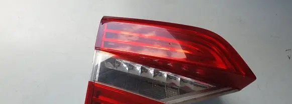 Skoda Superb B6 (3T) Tailgate rear/tail lights