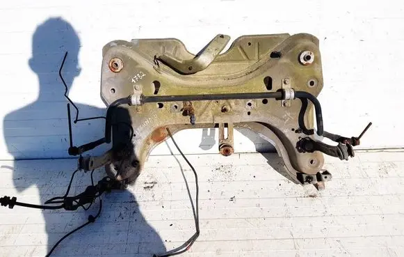 Renault Laguna II Front subframe