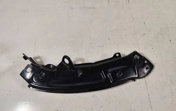 Audi A1 Headlight/headlamp mounting bracket 82A806929A