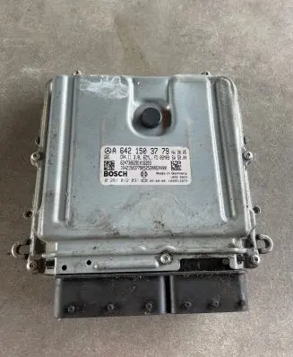 Mercedes-Benz Sprinter W907 W910 Engine control unit/module A6421503779 1039S12873 0281012031