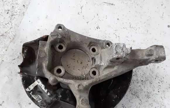 Volvo S60 Front wheel hub spindle knuckle 9461944