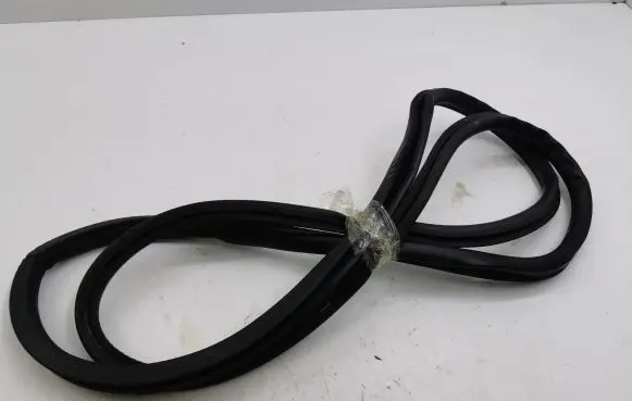 Bentley Flying Spur Engine compartment rubber 