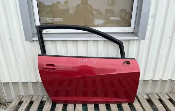 Door (2 Door Coupe)