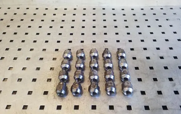 Chevrolet Captiva Nuts/bolts 