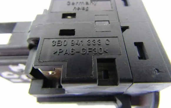 Volkswagen PASSAT B5 Headlight level height control switch 3B0941333C