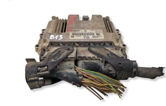 Opel Astra G Engine control unit/module 8980135190 281012694 55560810
