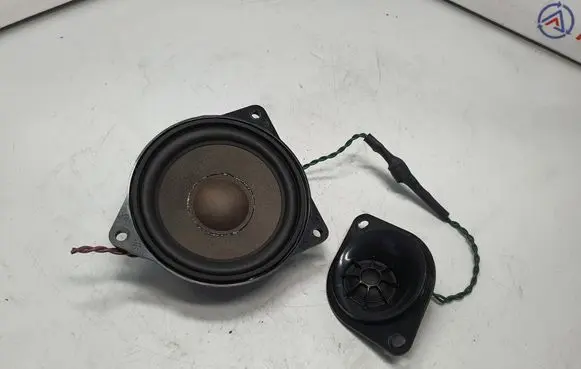 BMW 5 F10 F11 Parcel shelf speaker 9169689 65139169689 9175696