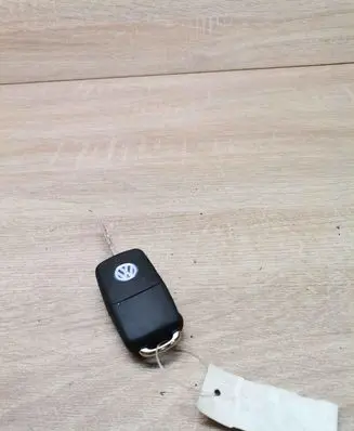 Volkswagen PASSAT B5.5 Ignition key/card 2E0959753A