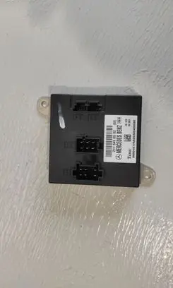 Mercedes-Benz E W211 Comfort/convenience module 2115450532 00001017A82032040008E