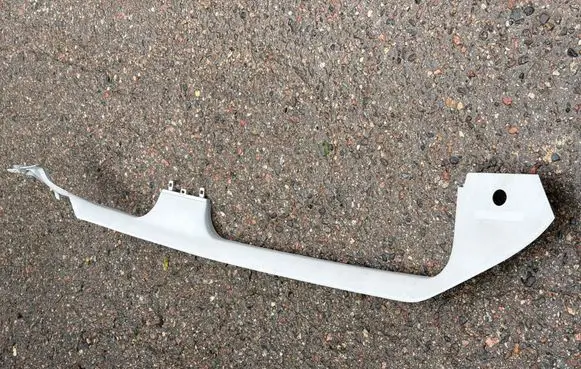 Ford Mondeo Mk III Front sill trim cover 1S71F132A13