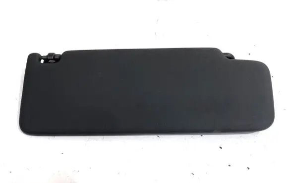 Sun visor