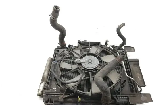 Toyota Yaris Radiator set MF4221333853