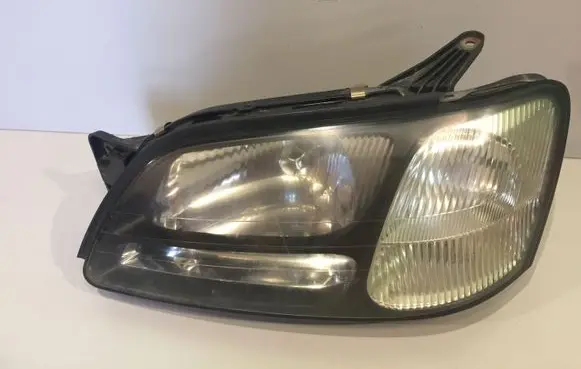 Subaru Legacy Headlight/headlamp 10020653 10020858