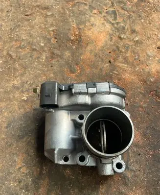Renault Espace - Grand espace IV Throttle valve 8200330810 8200330812 0281002681