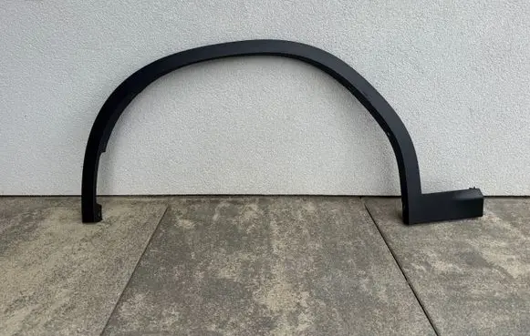 BMW X3 G01 Front arch trim 7400671