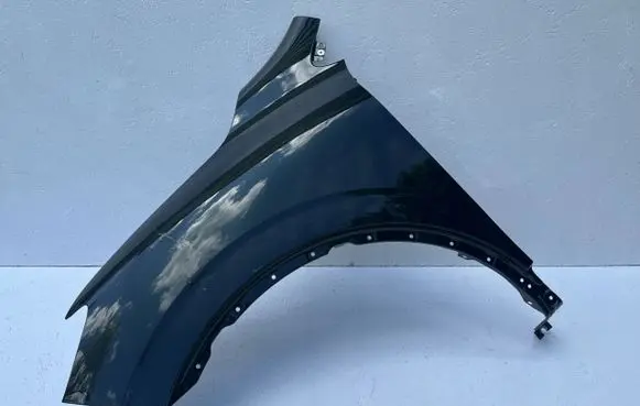 Renault Kadjar Fender 631014940R