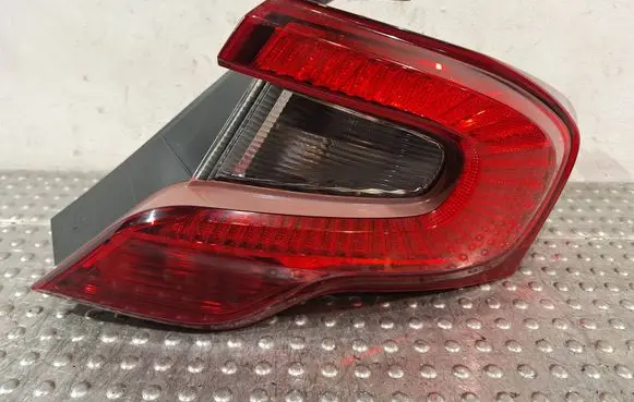 Rear/tail lights