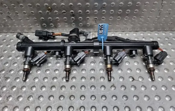 Audi A3 S3 8V Fuel main line pipe 06L906031A