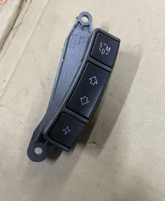 BMW 7 E65 E66 Steering wheel buttons/switches 03746710