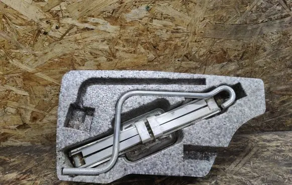 Nissan 240ZX, 280ZX, 300ZX Lift Jack 
