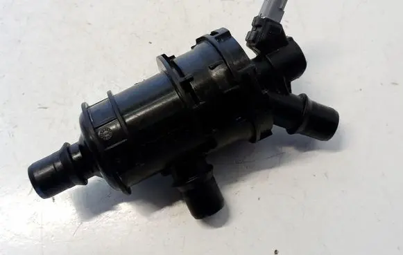 Renault Master III Thermostat housing 112446