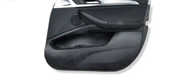 BMW X3 G01 Front door card panel trim 7465870