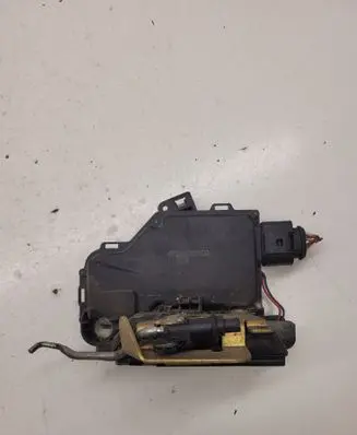 Audi A6 S6 C5 4B Front door lock 4B2837016A
