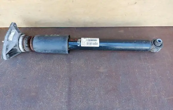 BMW 1 F20 F21 Rear shock absorber/damper 6860740 33526860740 33526873724