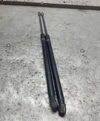 Volkswagen Golf V Tailgate/trunk strut/damper 1K9827550A 124XX0420N