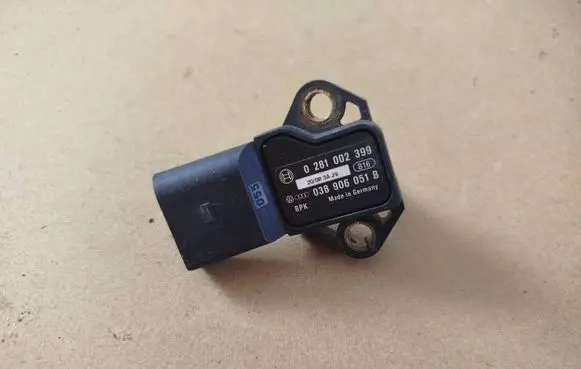 Skoda Roomster (5J) Air pressure sensor 0281002399 038906051B