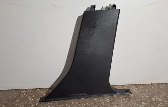 Volvo V60 (B) pillar trim (bottom) 31307481
