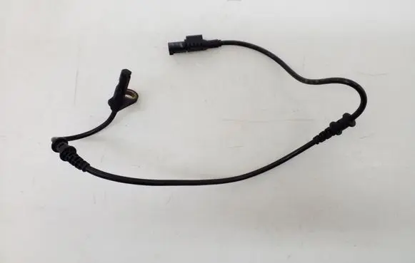 Mercedes-Benz CLS C219 ABS brake wheel speed sensor A2115401817