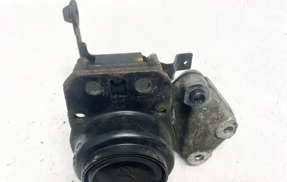 Citroen Berlingo Engine mount bracket 9682026780