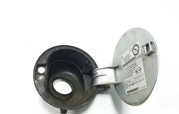 Volkswagen Polo V 6R Fuel tank cap 