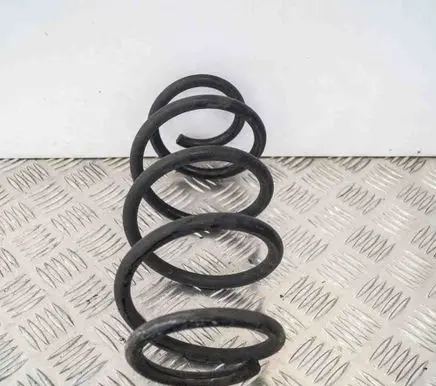 Mercedes-Benz A W176 Rear coil spring