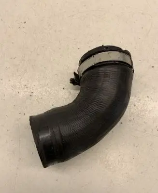 Volkswagen Tiguan Intercooler hose/pipe 5N0145762K