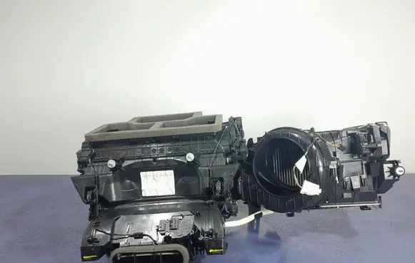BMW X3 E83 Interior heater climate box assembly 7942068