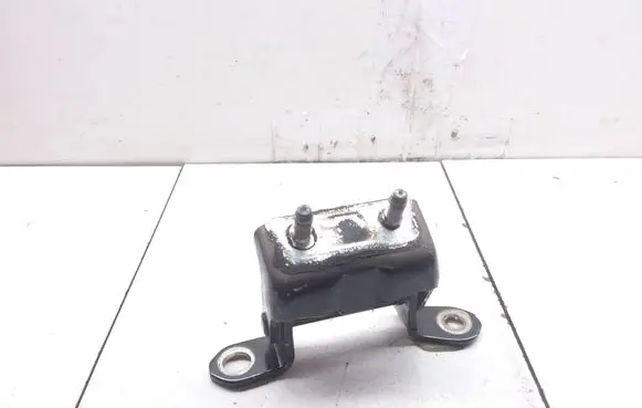 Nissan Navara D23 Rear door upper hinge A047742