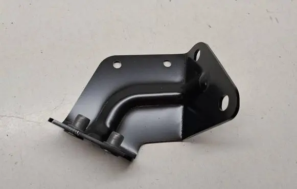 Audi Q7 4L Fender mounting bracket 4L0821298
