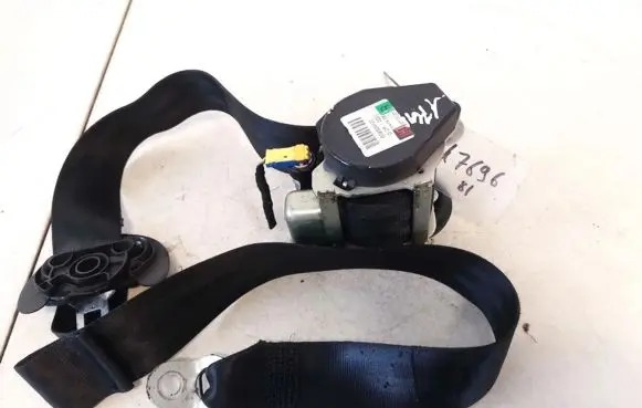 Volkswagen Golf V Front seatbelt 1k4857706aa
