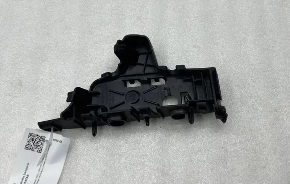 Audi A3 8Y Front bumper mounting bracket 8Y0807183